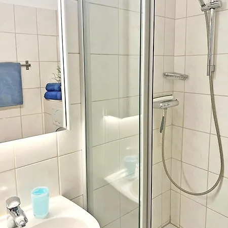 Wiking Whg 13 公寓 格洛米茨